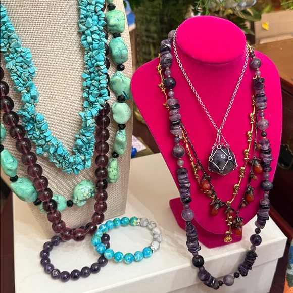 Come dig with me.  Unlisted gorgeousness in every price range. - Picture 17 of 17